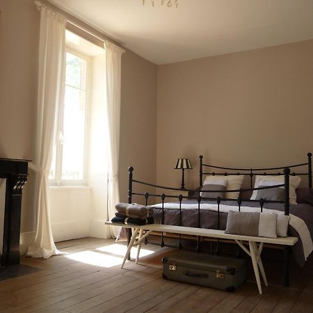 Domaine De Savigny Bed & Breakfast Saint-Saulge ภายนอก รูปภาพ