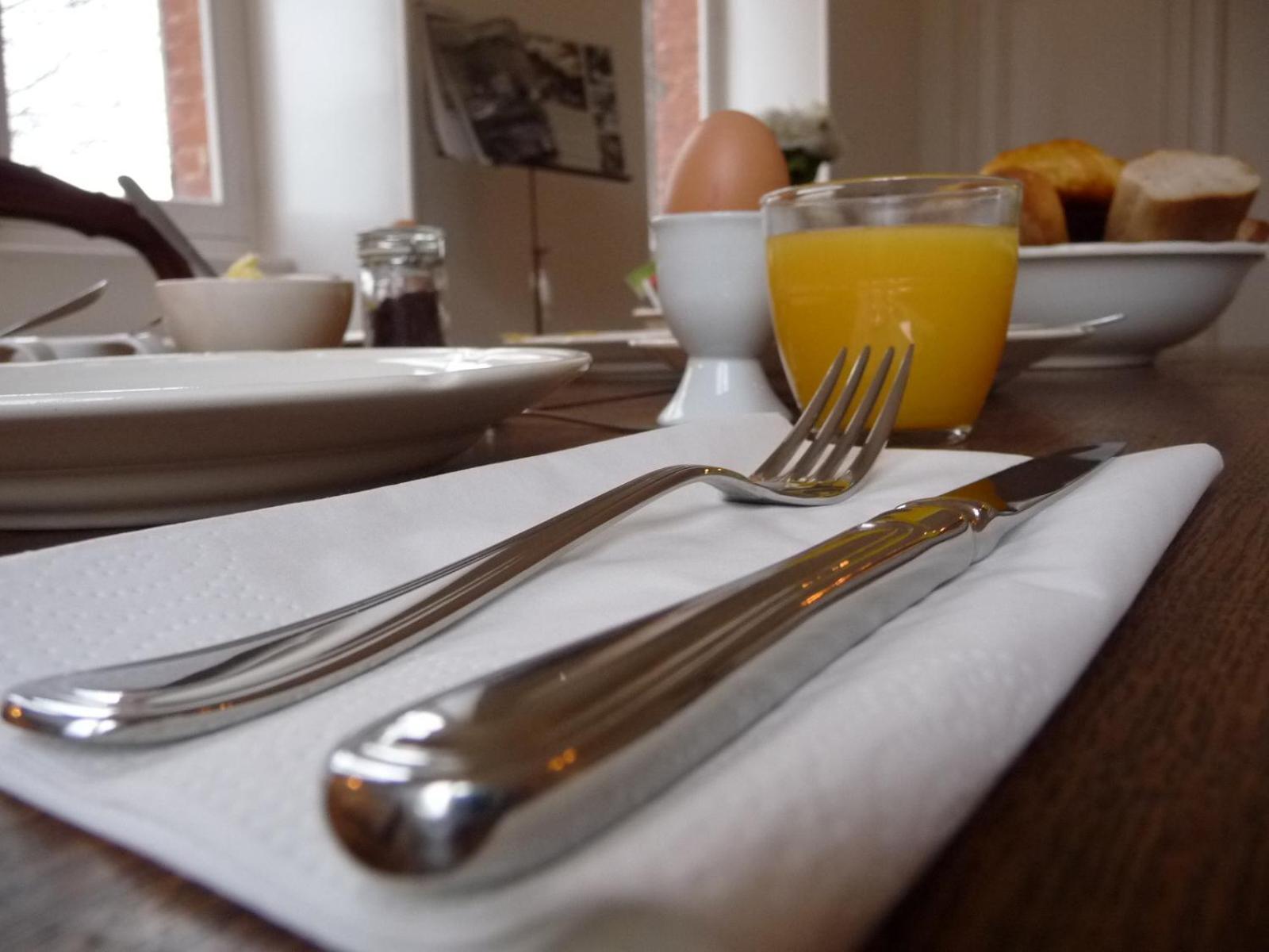 Domaine De Savigny Bed & Breakfast Saint-Saulge ภายนอก รูปภาพ