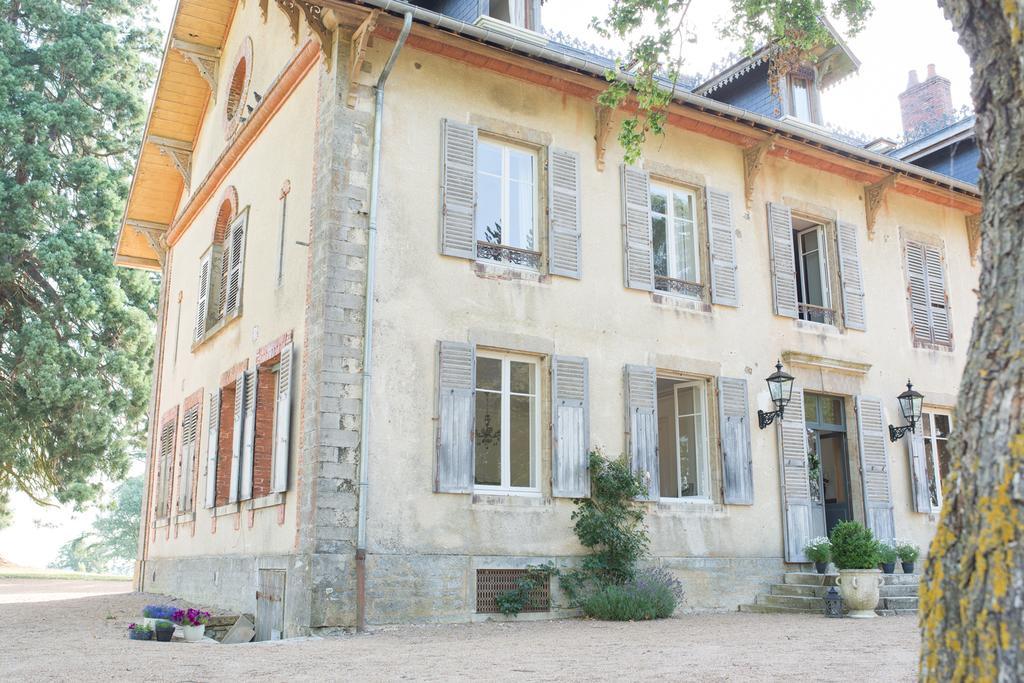 Domaine De Savigny Bed & Breakfast Saint-Saulge ภายนอก รูปภาพ